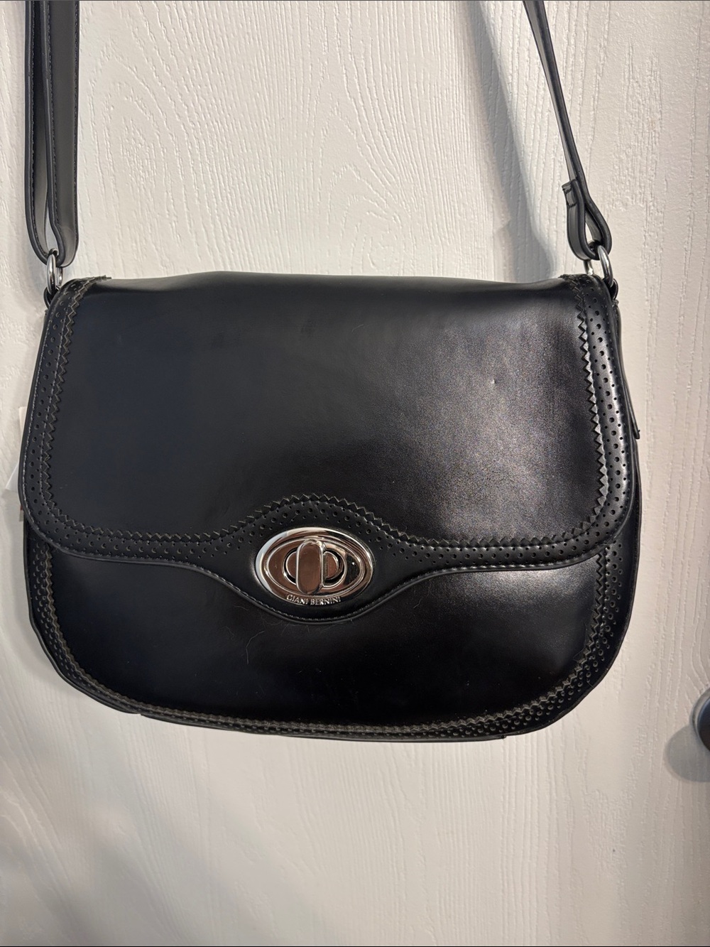 Giani Bernini Black Leather Crossbody with Silver Turn-Lock Detail
